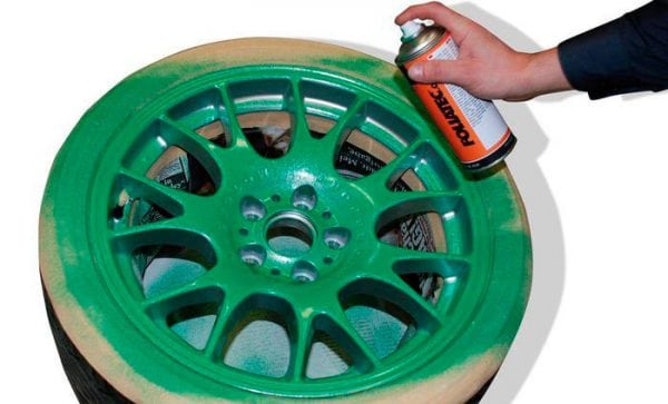 Прскајте за фарбање гума