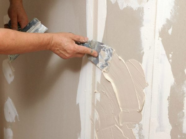 Puttying drywall for painting