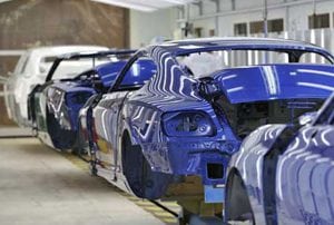 fabriken måla bilar