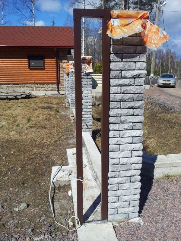 DIY brick pillars