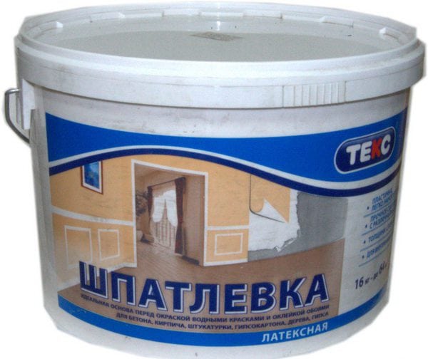 Polymer putty mixture for plywood