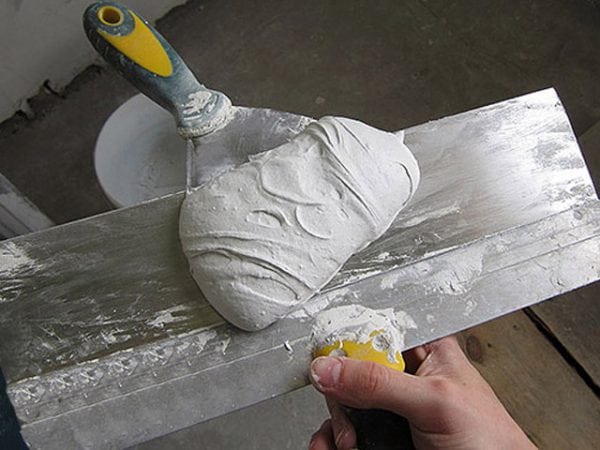 Mezcla de masilla para sustratos de concreto
