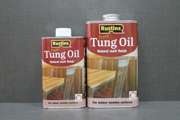 Aceite de tung para impregnación de madera.