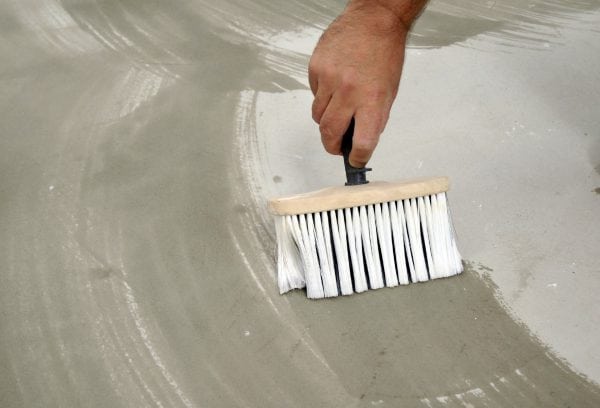 Ceresit CT 19 is applied with a brush