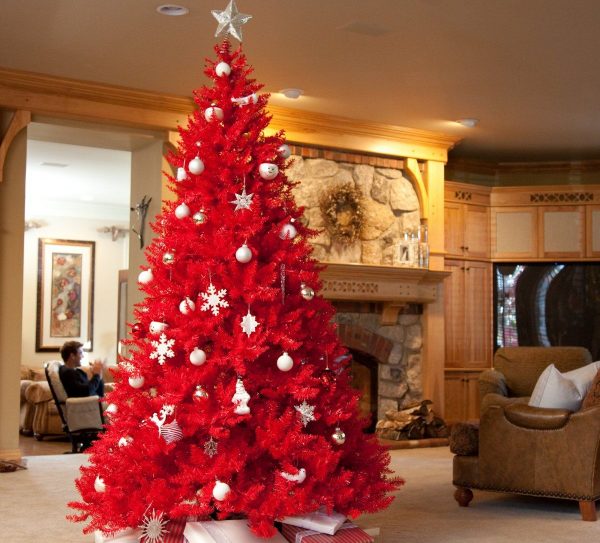 Rødt juletræ