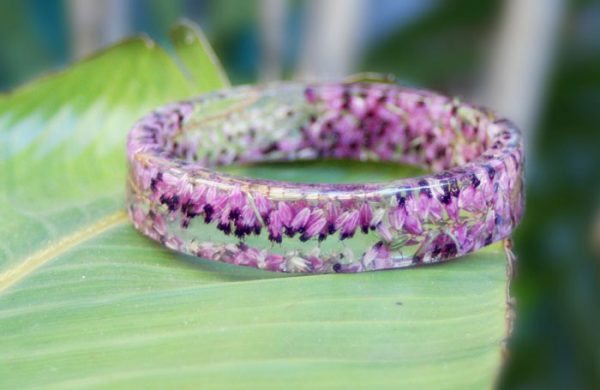 Dry flower bracelet