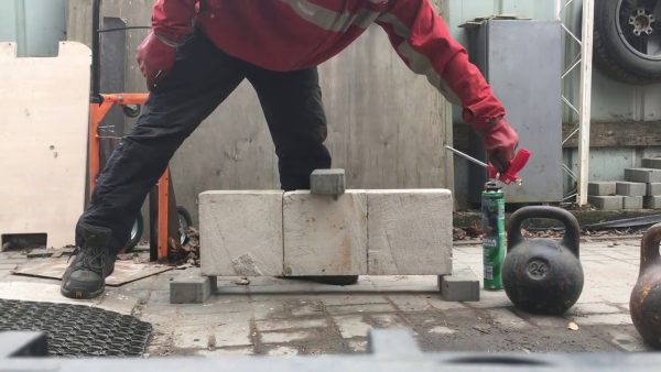 Teste de concreto de espuma