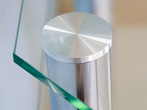 Glasverbindingen op metaal