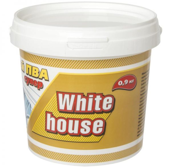Weißes Haus aus Ton