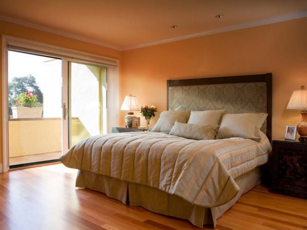 Bir yatak odası dekorasyonu için ideal