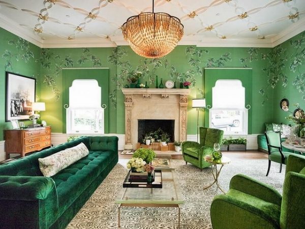 Gröna tapeter och möbler