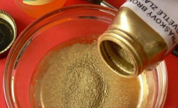 Preparación de una mezcla de polvo de bronce.