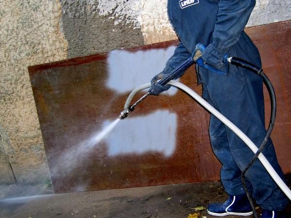 You need to work with sandblasting in protective clothing