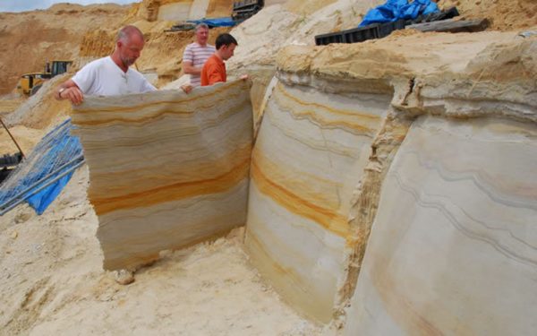 إنتاج مواد الديكور من الحجر الرملي المرن