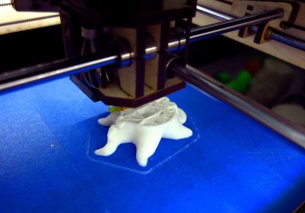 3D modellek nyomtatása polimorf műanyagból
