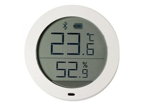 Sensor de temperatura y humedad activa en la sala