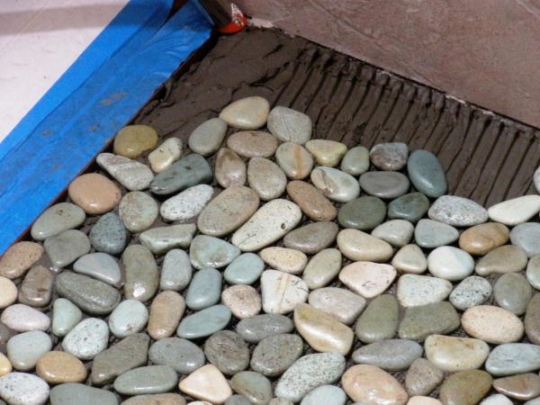 Creating a pebble floor