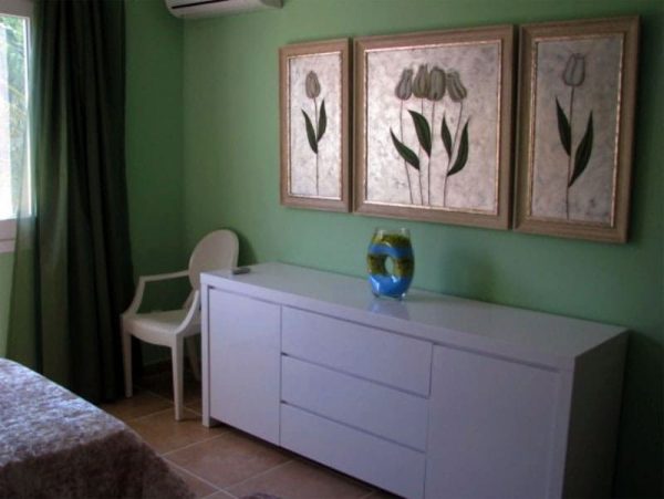 Interieur slaapkamer in het appartement Vetlitskaya