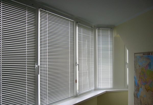 Office blinds do not always look good in residential areas