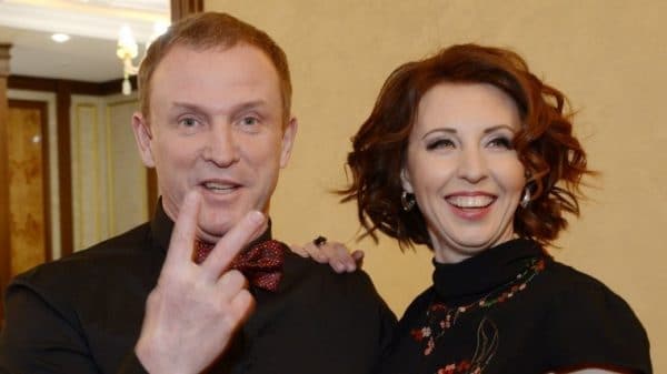 Viktor Rybin vaimonsa kanssa