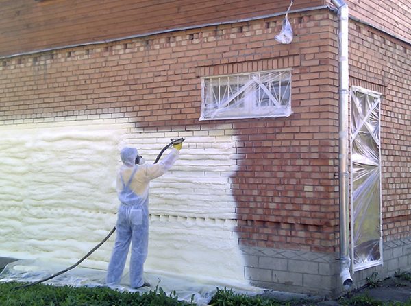 Household sprayed polyurethane insulation Polynor