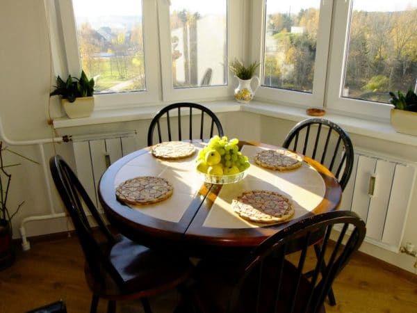 Kitchen table in bay window